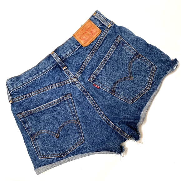 Levi's Pants - Levi's High Rise Jean Shorts White Oak Denim Mom